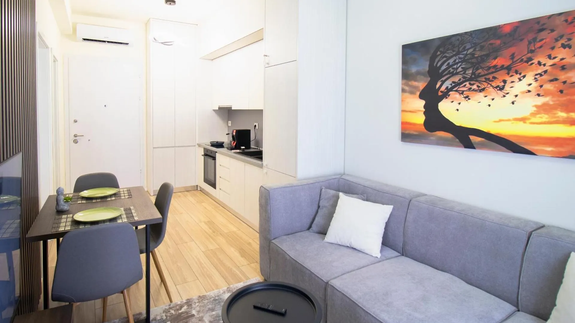 Luxury Apt In Mangalem21 Complex Wifi,Ac Tirana Albania